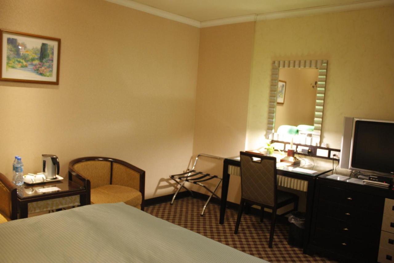 Astar Hotel Taipei Eksteriør bilde
